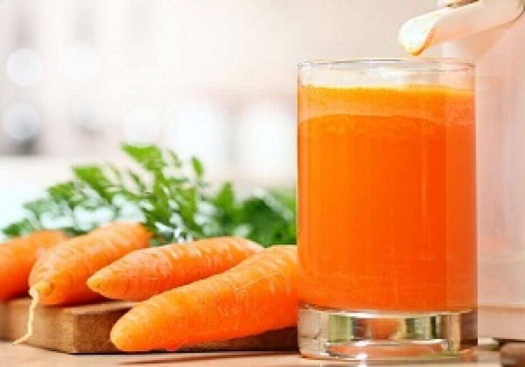Solucanlarla mücadelede havuç suyu hem yetişkinler hem de çocuklar için uygundur